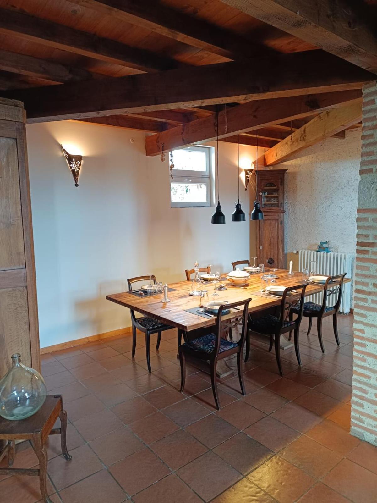La Fezendes Homestay *